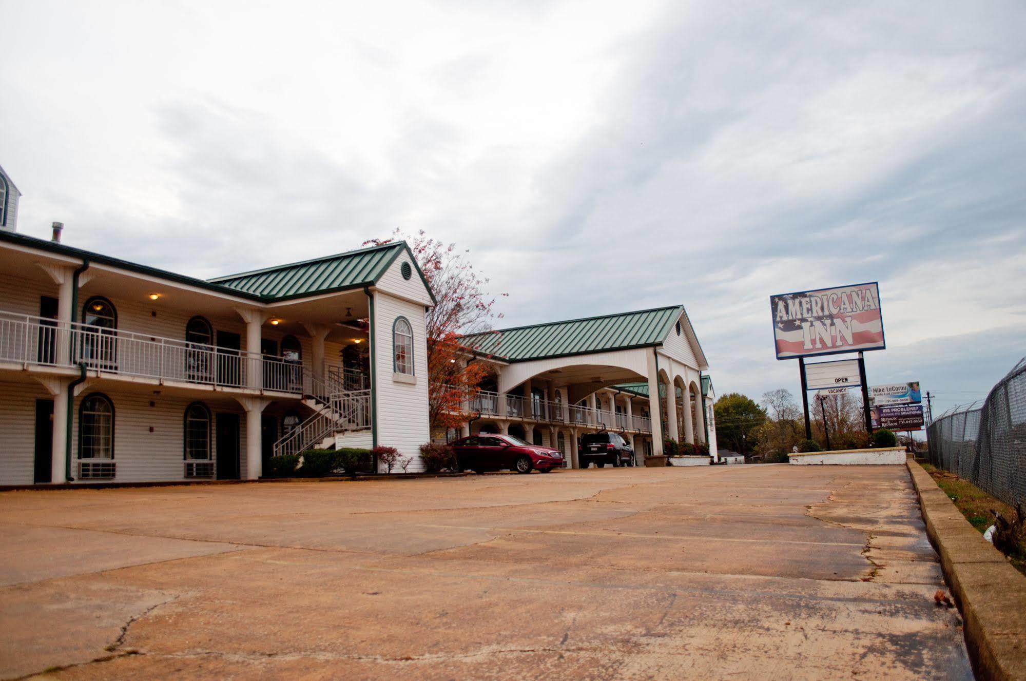 Americana - Motel