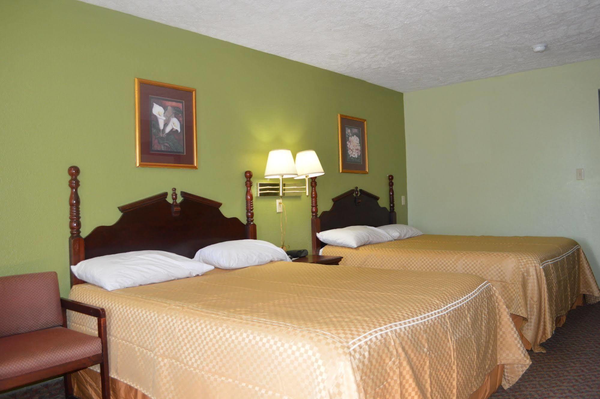 Americana - 3* Henderson